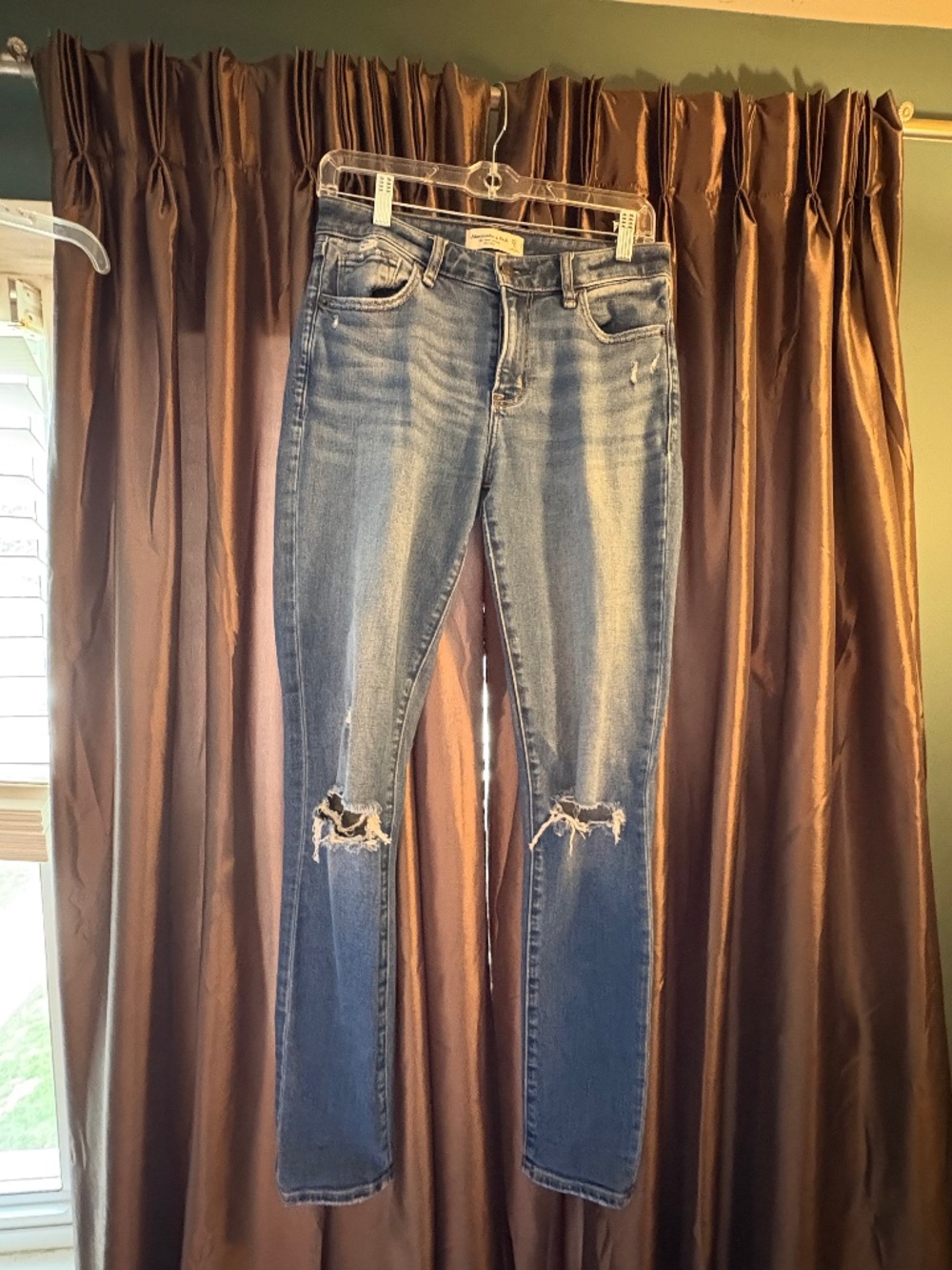 Women’s skinny jeans